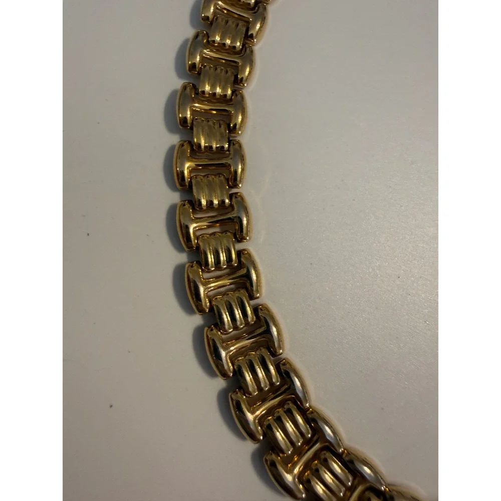 Vintage Napier Gold Tone Ribbed Link Collar Necklace 17 Inch Classic Jewelry - Picture 2 of 3